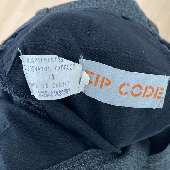 Cute Vintage Trousers! No size but fits like a 25/26 waist - Picture 5 of 6